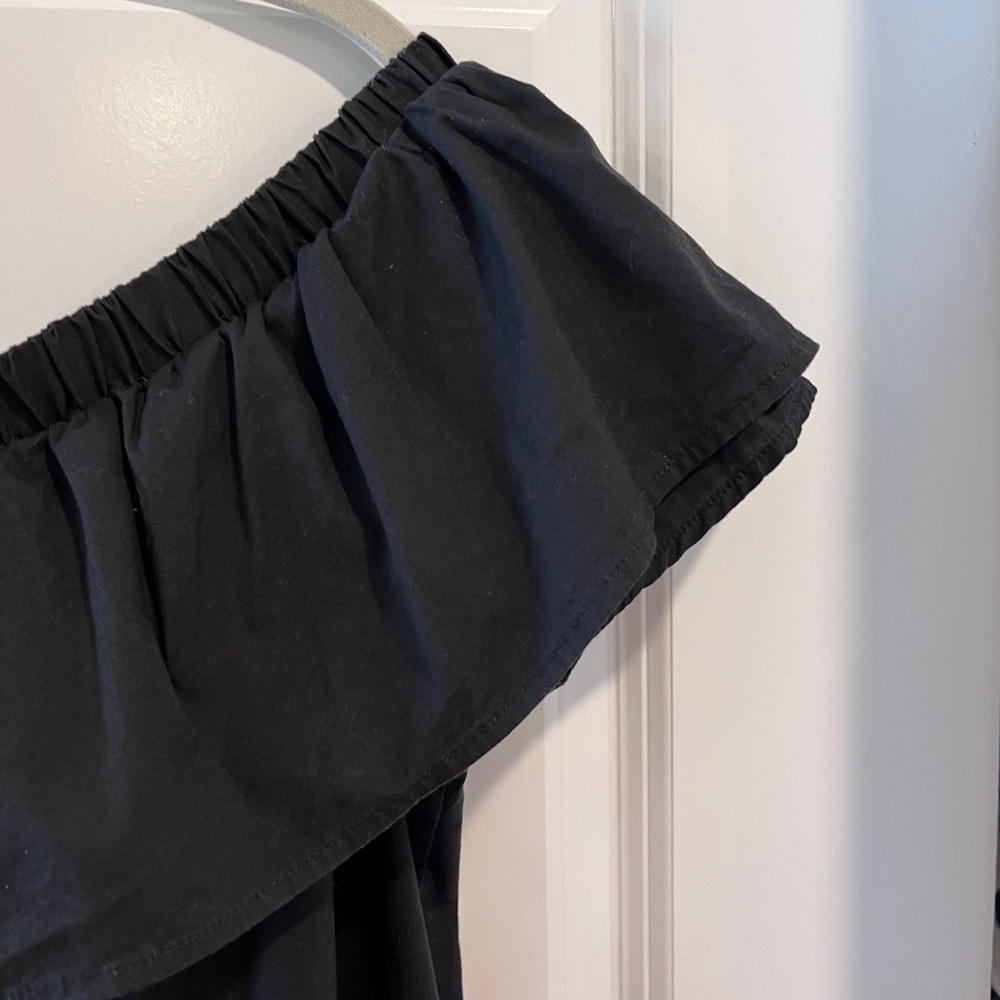 Off-The-Shoulder Ruffle Top Black Boho Size Large - Picture 5 of 11